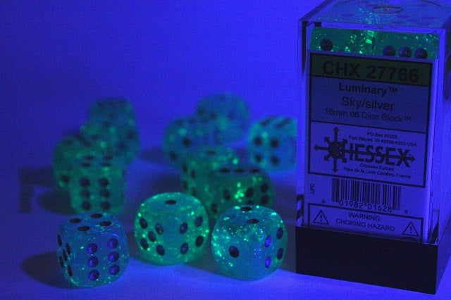 Chessex Dice - Luminary™ 16mm d6 Sky/silver Dice Block™ (12 dice)