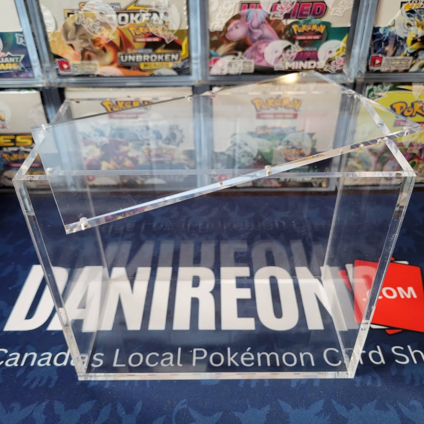 Elite Trainer Box Display Case (8mm)